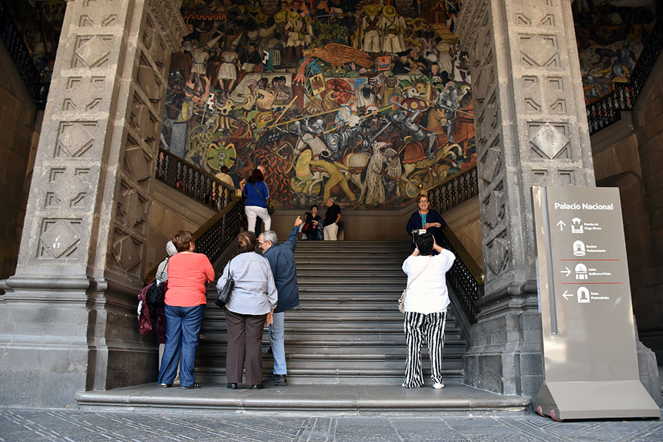 Tour the National Palace of Mexico | Museos de México