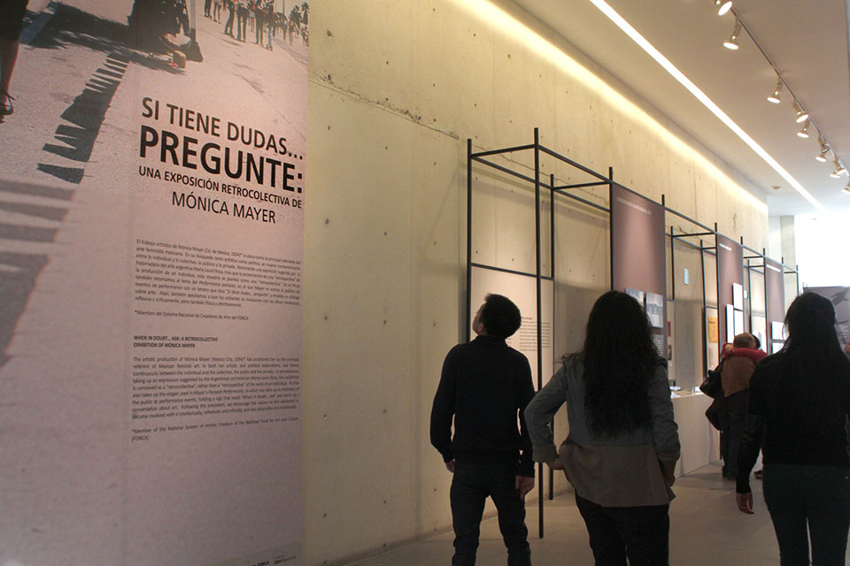 Si Tiene Dudas Pregunte... Visita Guiada la exposición de Mónica Mayer en el MUAC
